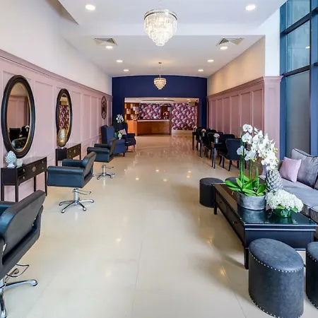 Shearwater & Hotell Ballinasloe