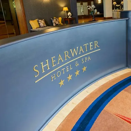 Shearwater & 4*